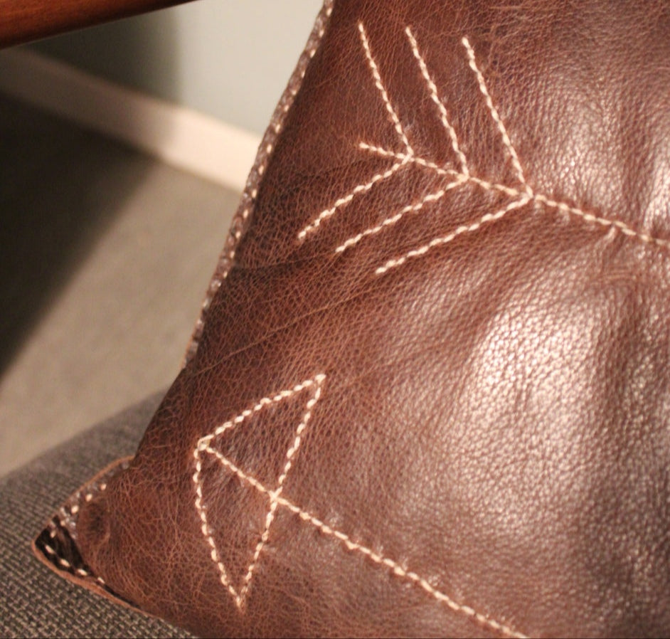 Cuscino Buffalo Hunter - Tom Jazz