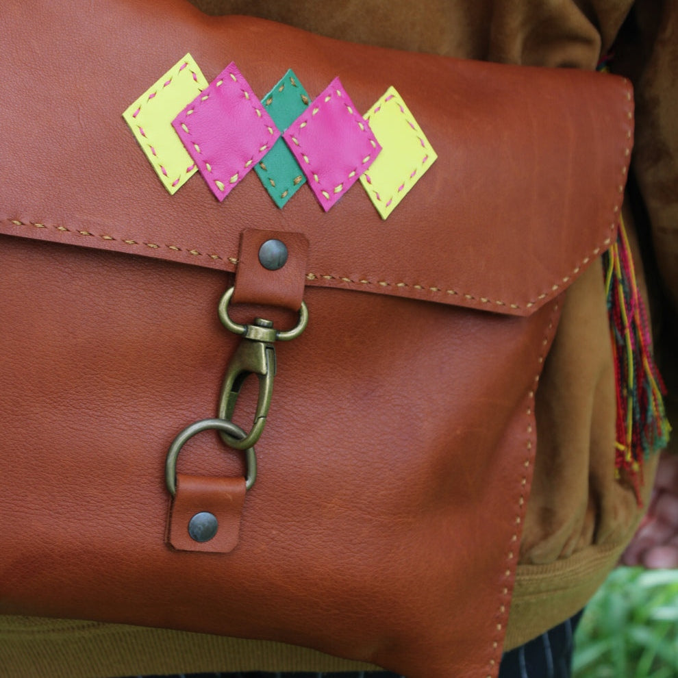 Borsella NATIVE - Tom Jazz