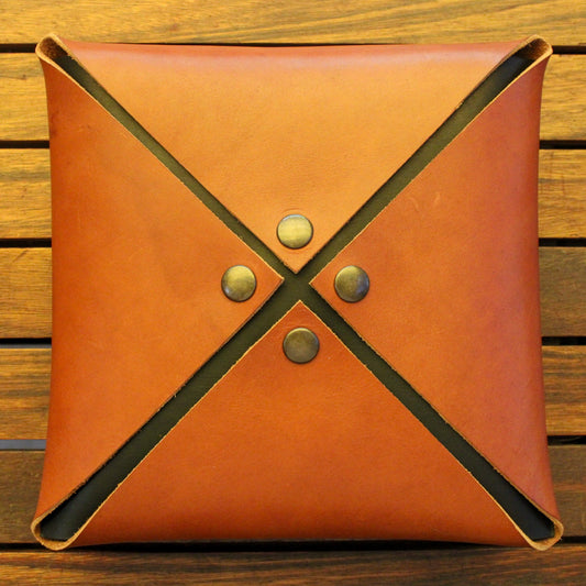 Maxi-Q BROWN & BLACK - Tom Jazz