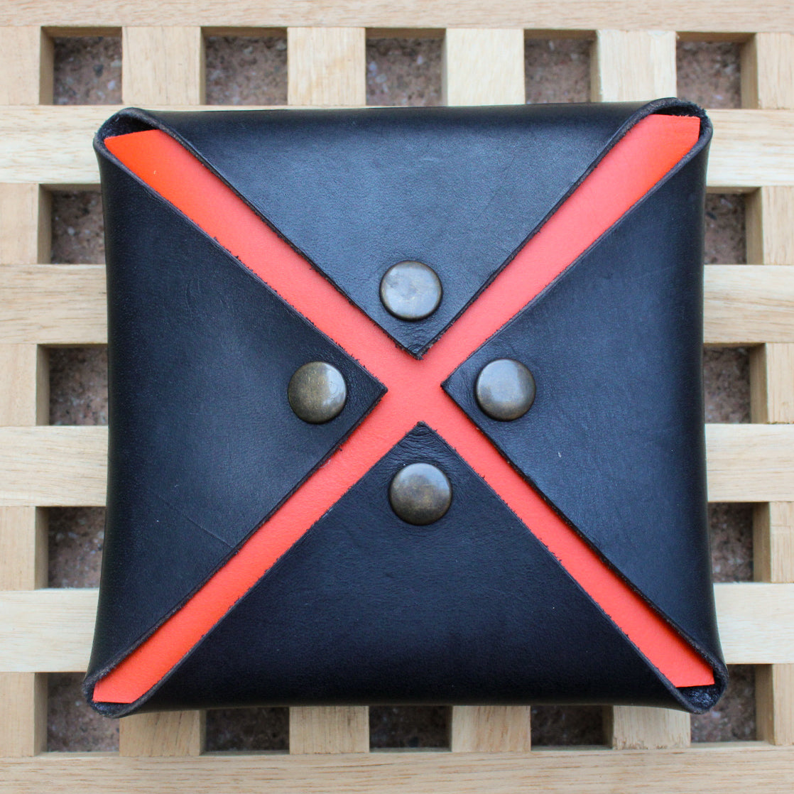 Mini-Q BLACK & ORANGE