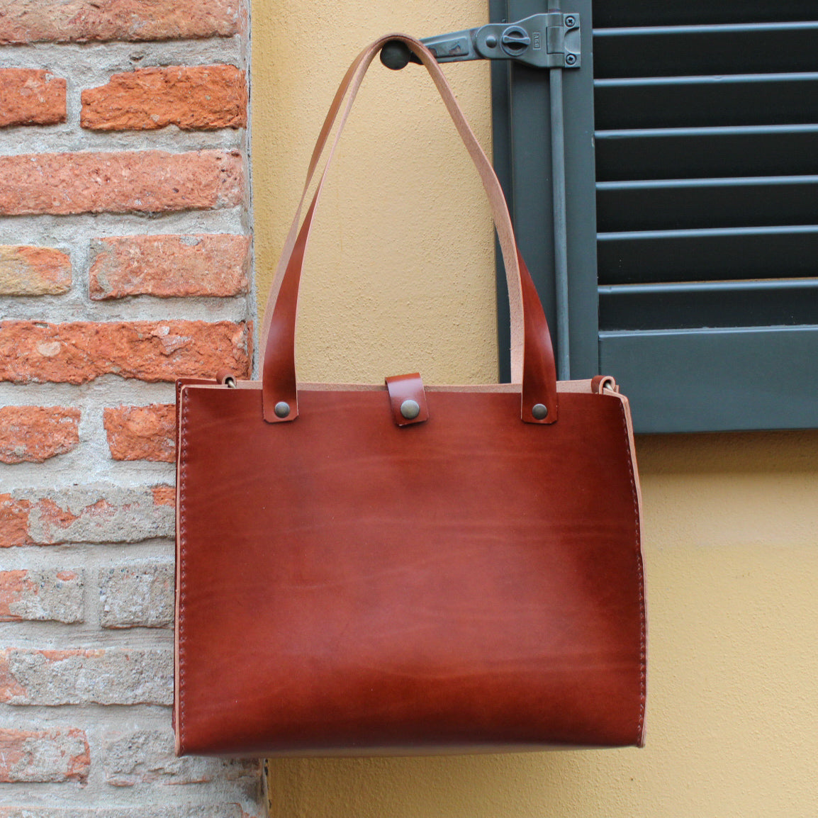 ClassicJazz SHINY BROWN