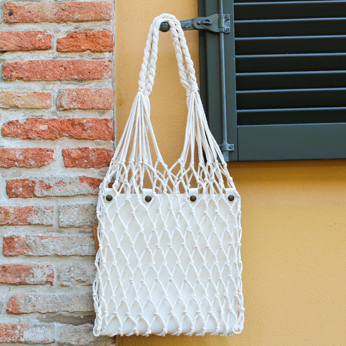 Riviera ALL WHITE - Tom Jazz